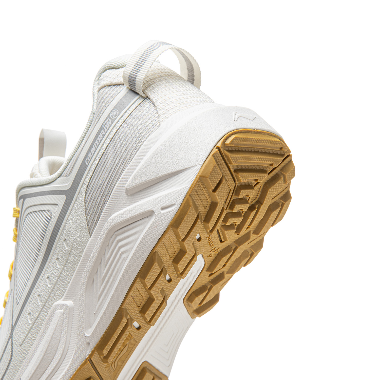 AHTW007-10 Кроссовки Outdoor AXJ Stride 2 белый