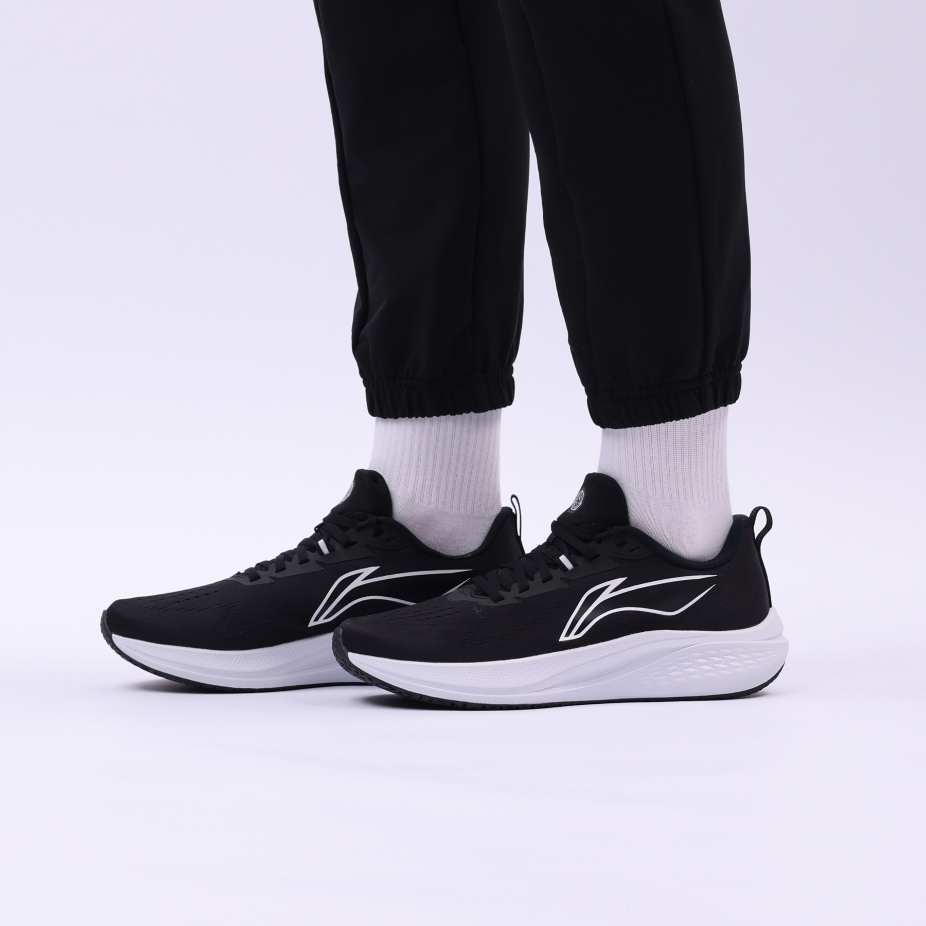 AYKU048-1 Спортивные брюки Daily Running черные
