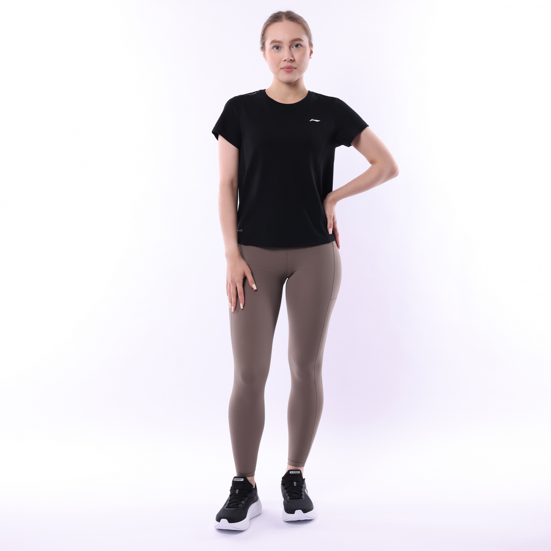 ATSV410-1 Футболка Essentials черный