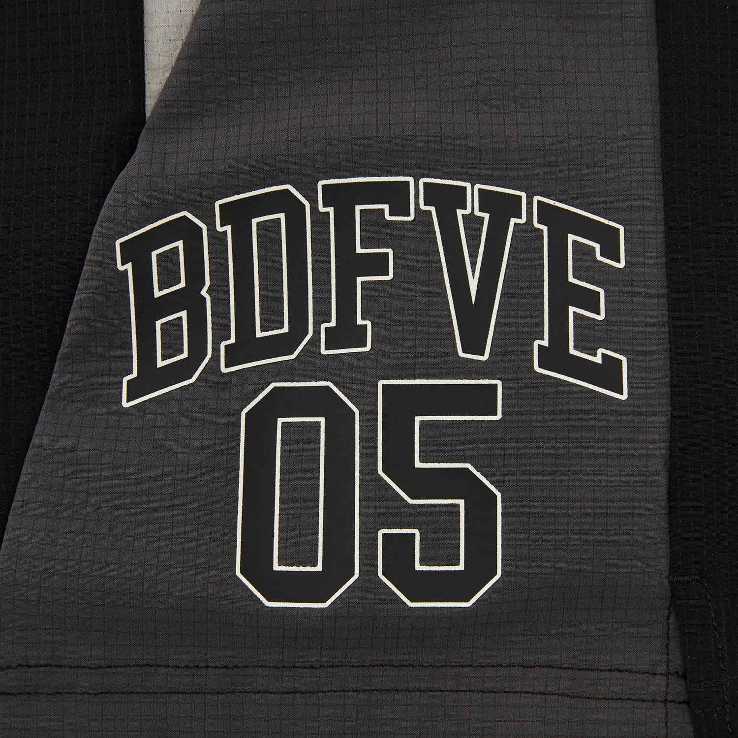 AKSW107-1 Шорты Badfive Streetball серый