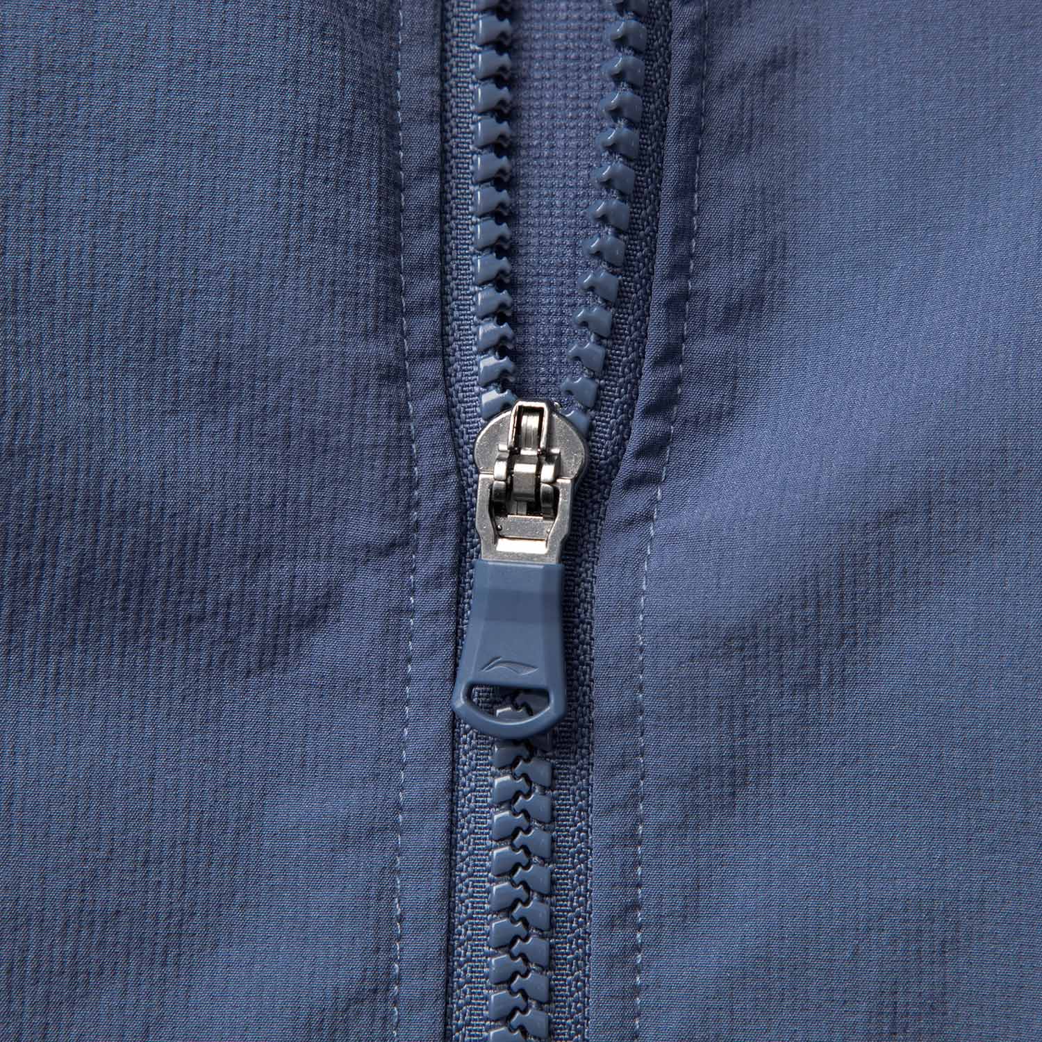 AFDV675-10 Ветровка Essentials синий