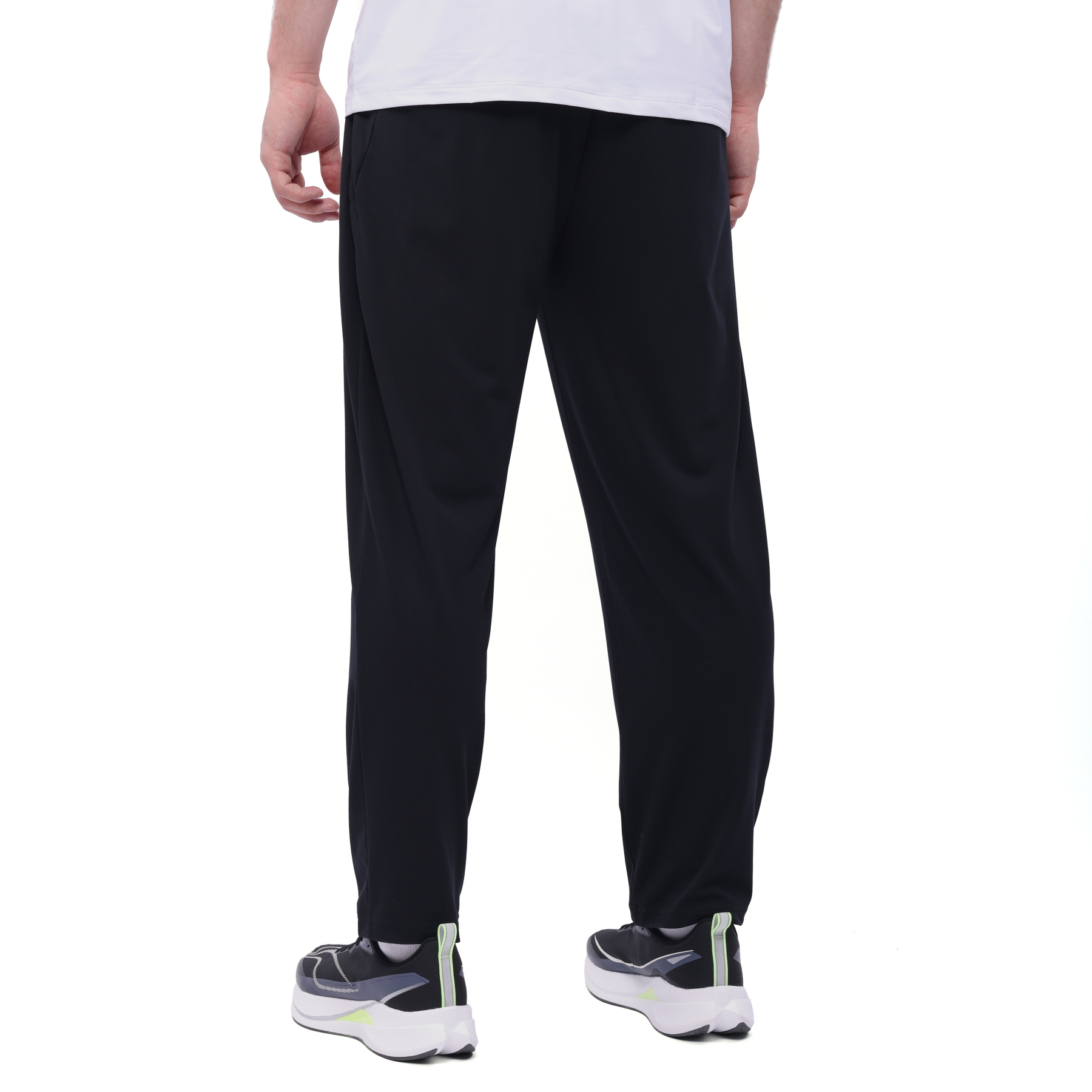 AKYW105-1 Брюки спортивные Essentials черный