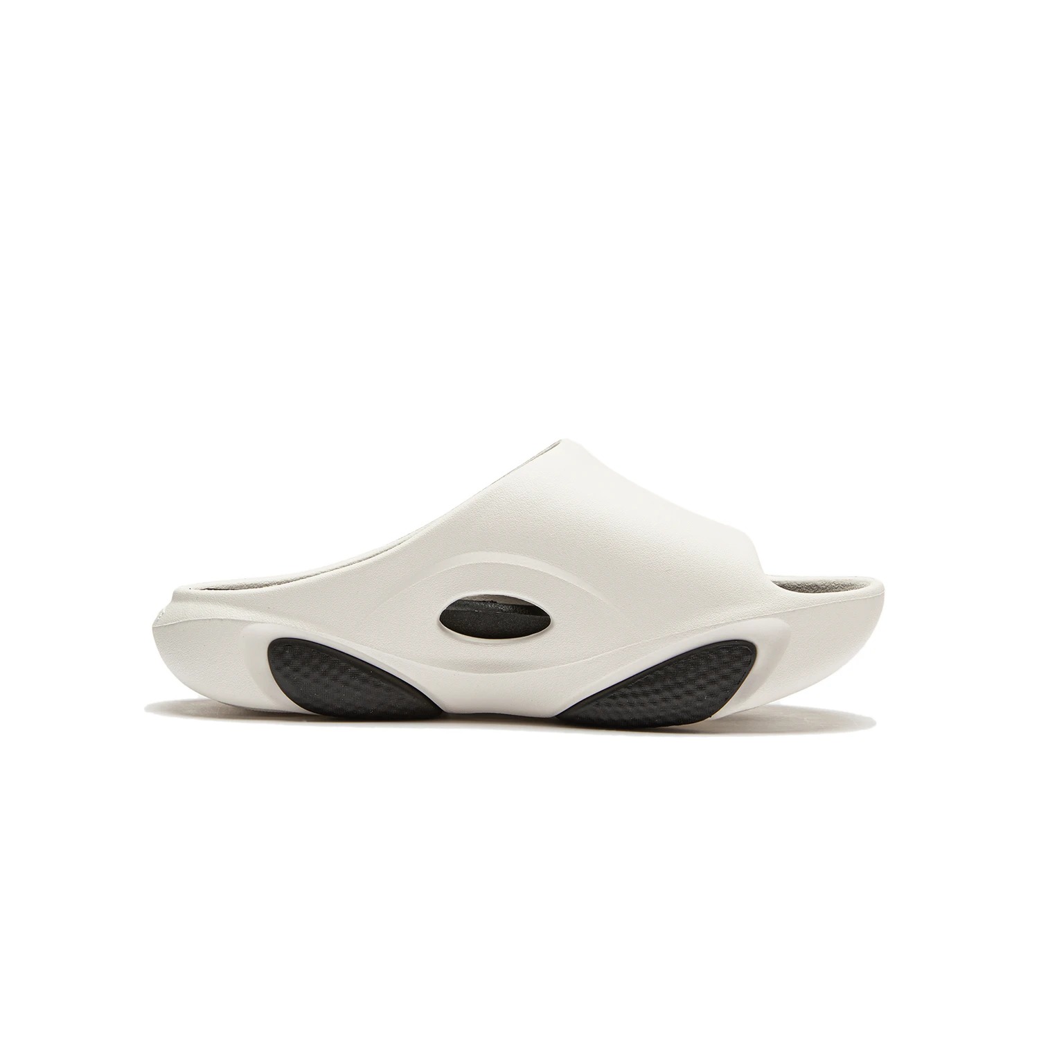 YKOU002-1 LIFESTYLE YOUTH SLIPPERS Milk White