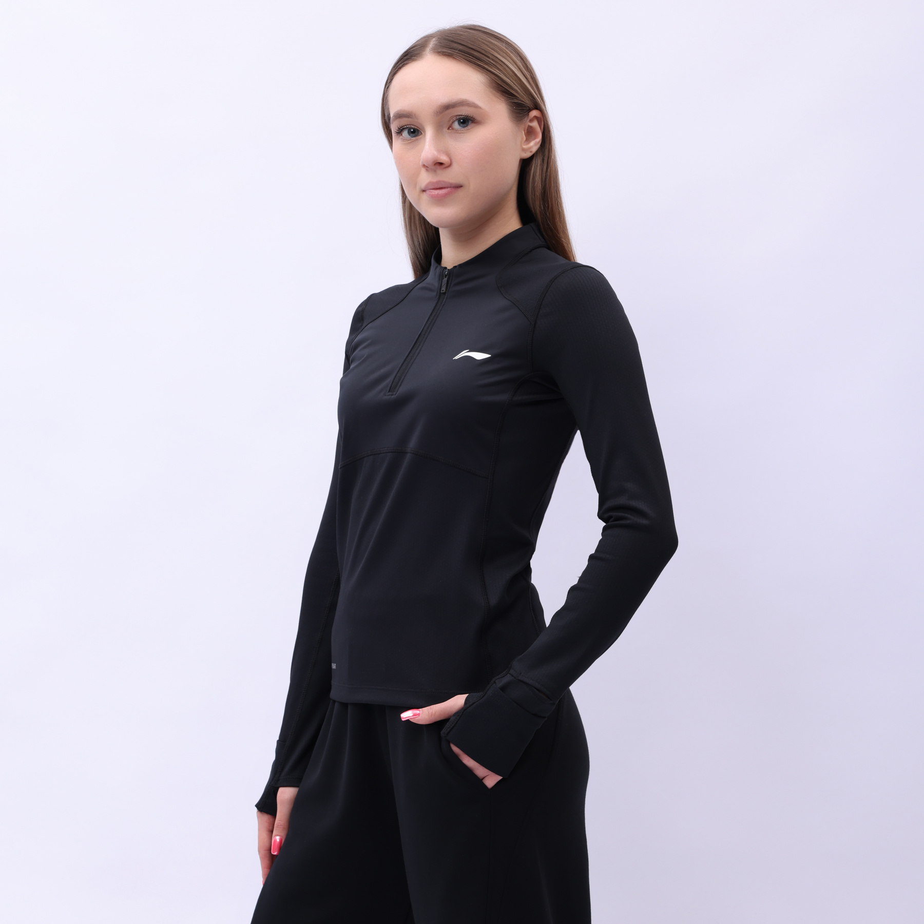 ATLV026-3 Лонгслив Jogging черный