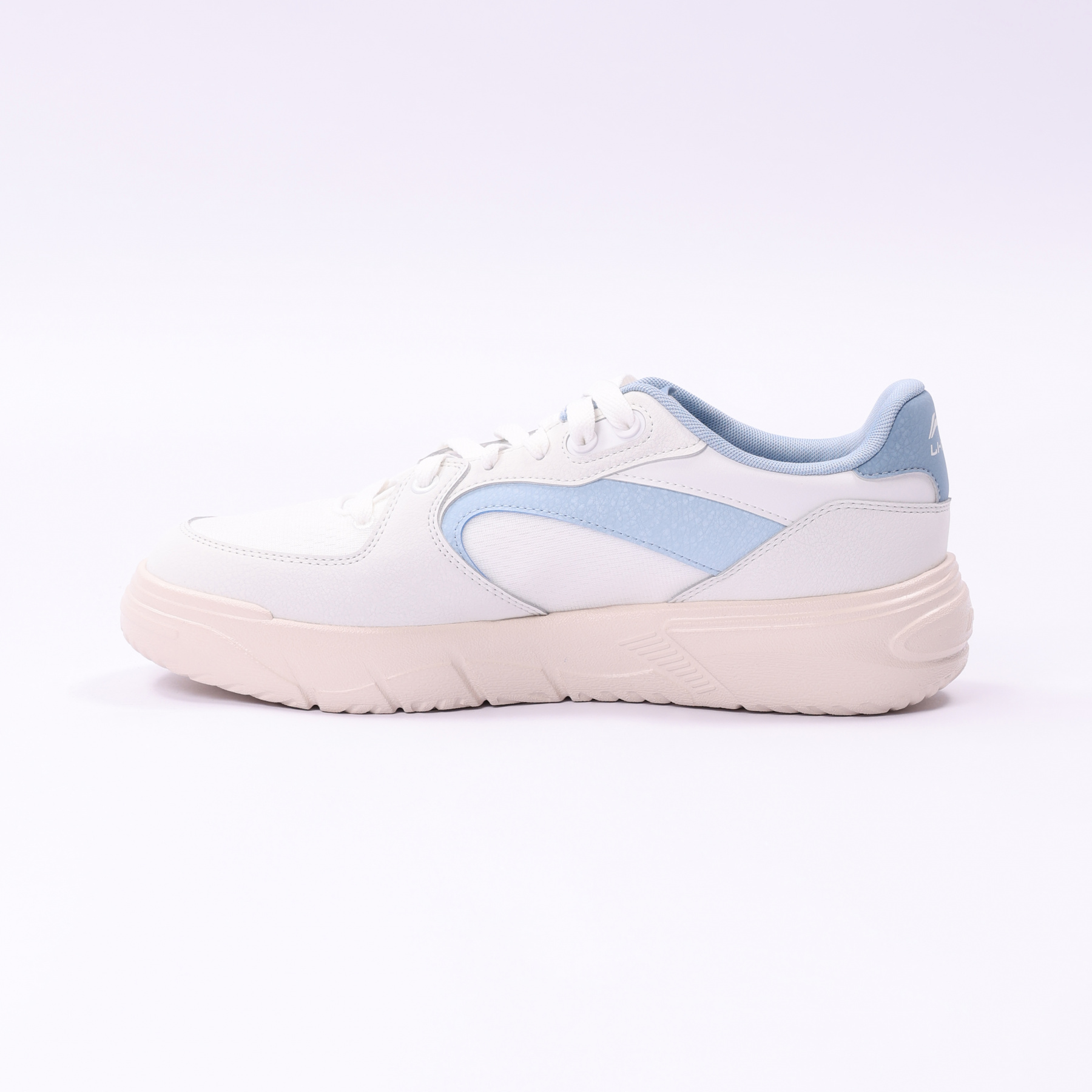 AGCV073-2 Кроссовки Sports Style белый