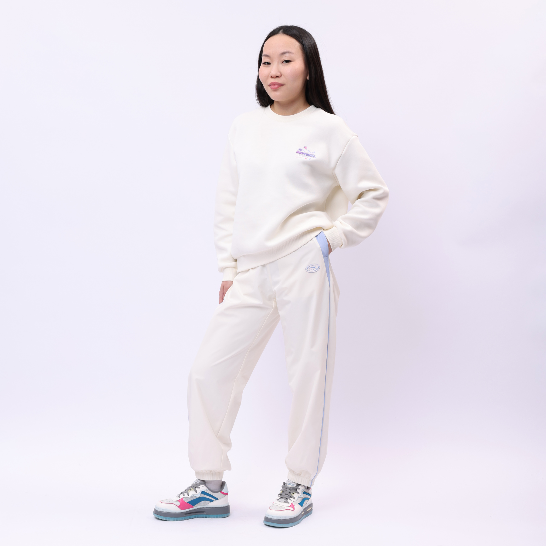 AYKU036-2 Спортивные брюки Sports Classics бежевые