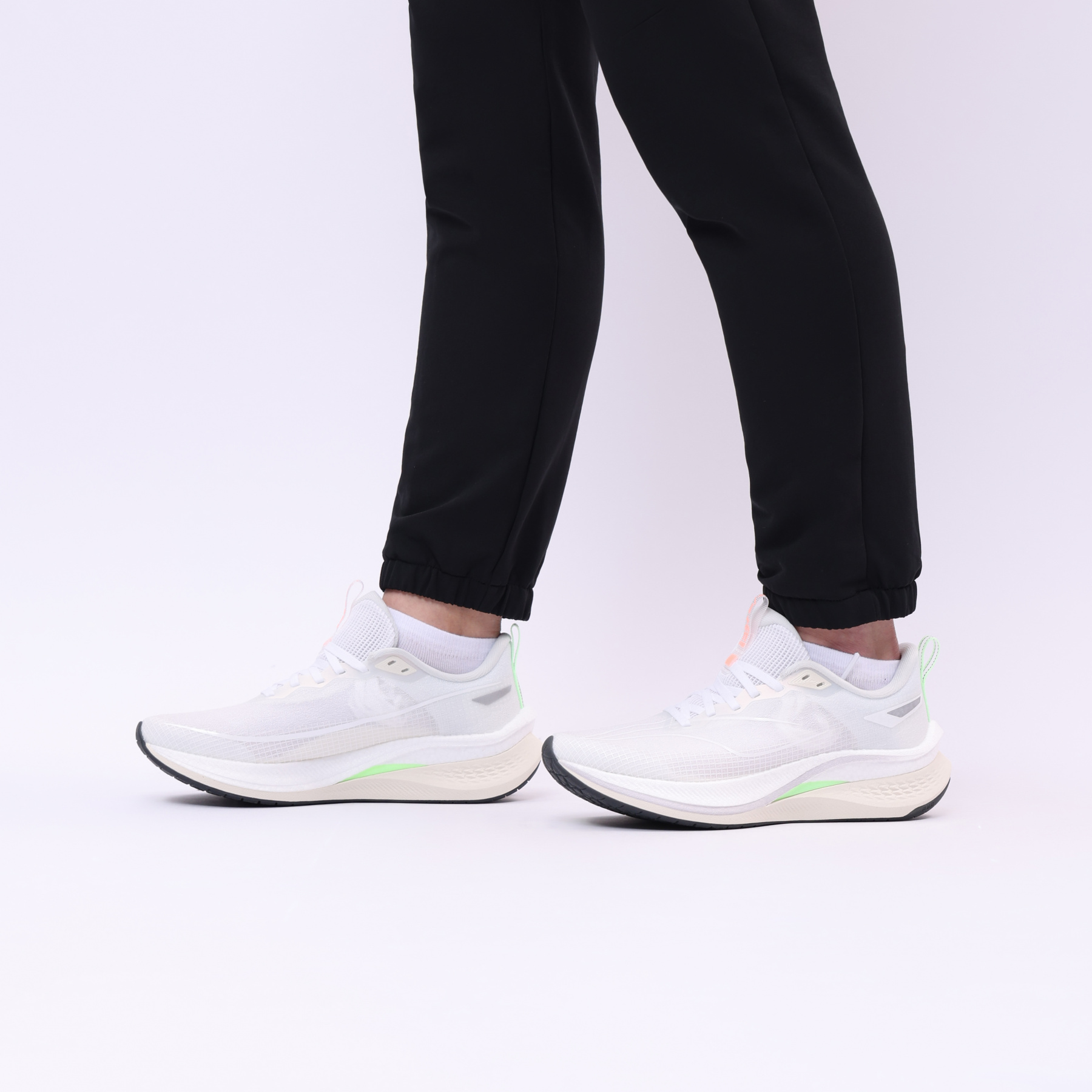 AYKU046-1 Спортивные брюки Daily Running черные