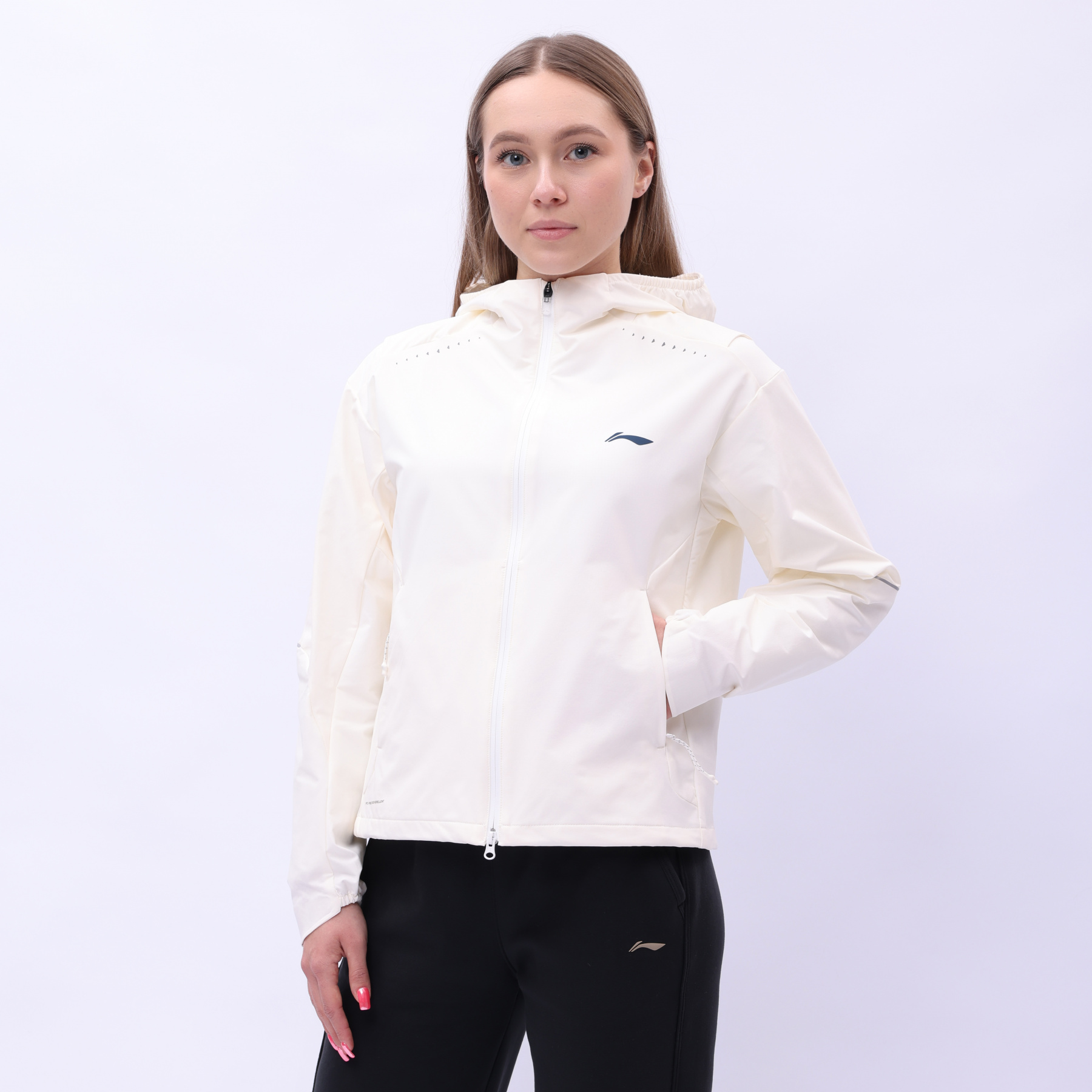 AFDV050-2 Ветровка Jogging белый