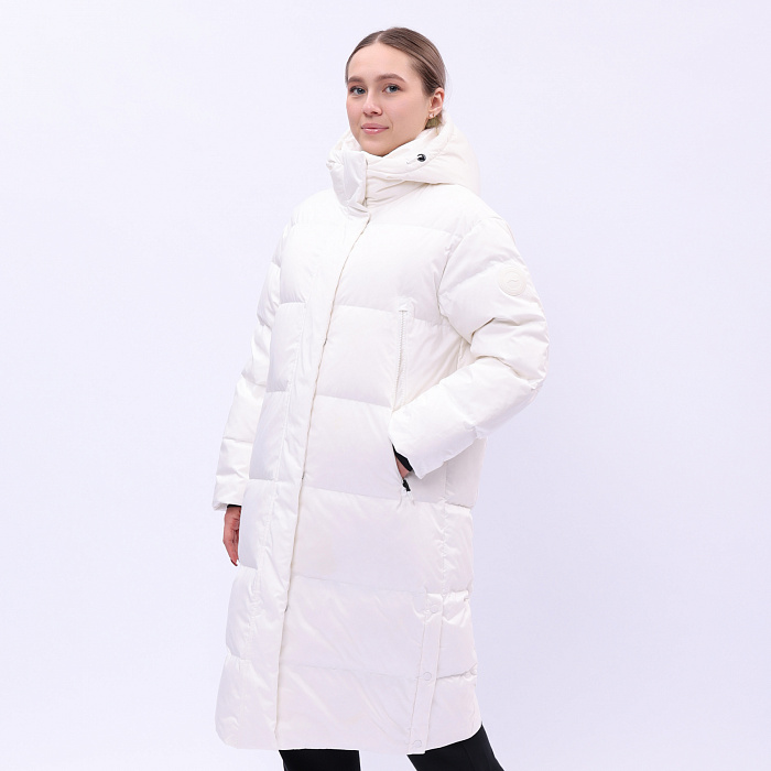 AYMU110-1 Длинный пуховик Essentials белый