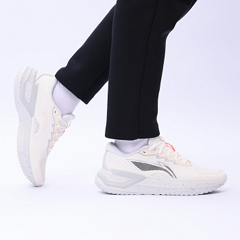 ARHU004-11 Беговые кроссовки Yueying 3 белые