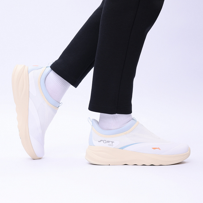 AGLV006-8 Кроссовки Soft Go 2 белые
