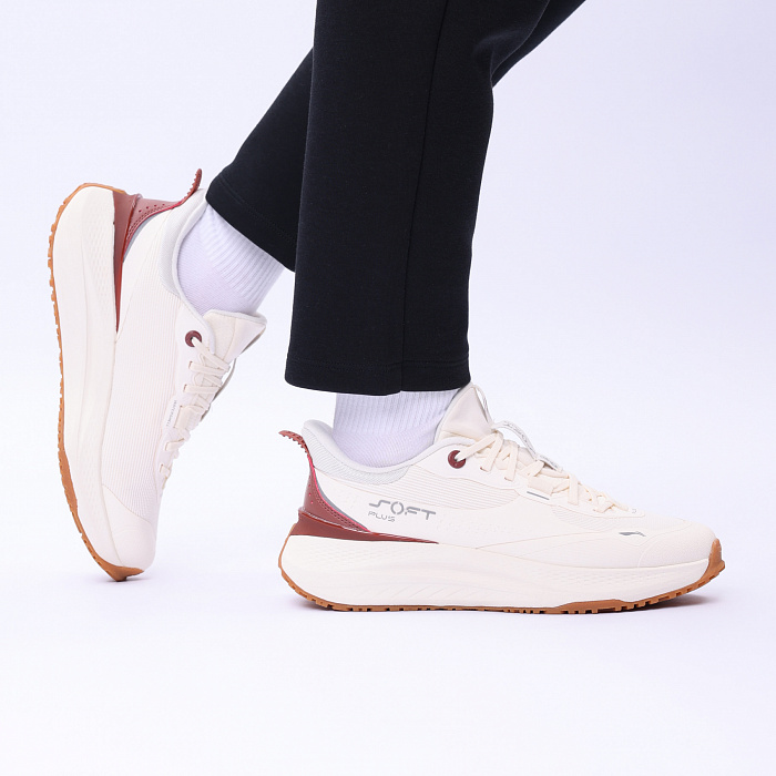 AGLV004-1 Кроссовки беговые Soft Plus молочные